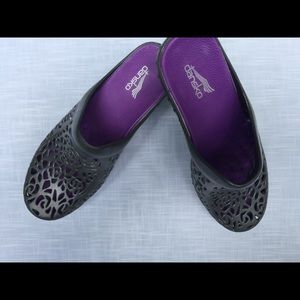 Dansko Silver Openwork Size 39